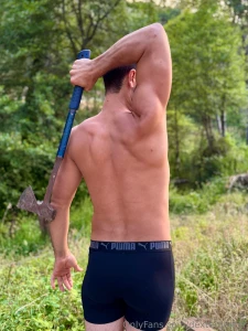 Who knew working out with an axe would be so fun and produce great