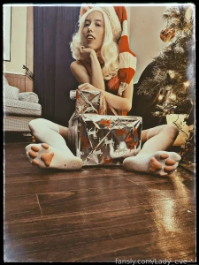 Lady eve s naughty advent calendar - day 12 please please can i drink part 30