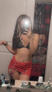 5 nude pic going for todayyy tip the 1 and get a nude pic in your dms