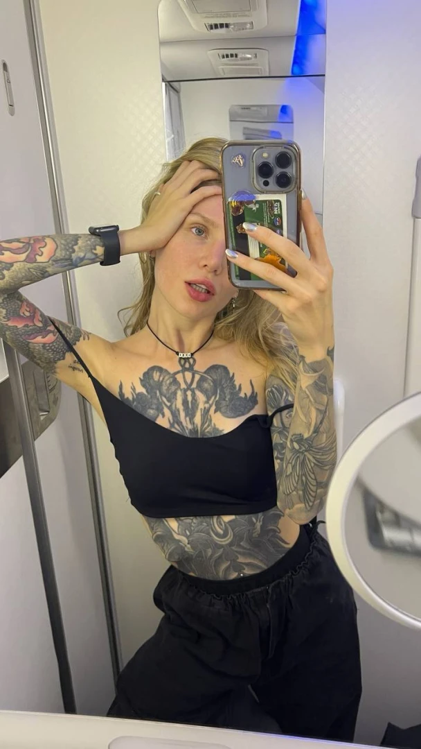 Train vibes only quick mirror selfie from the cabin no filter just me part 1 