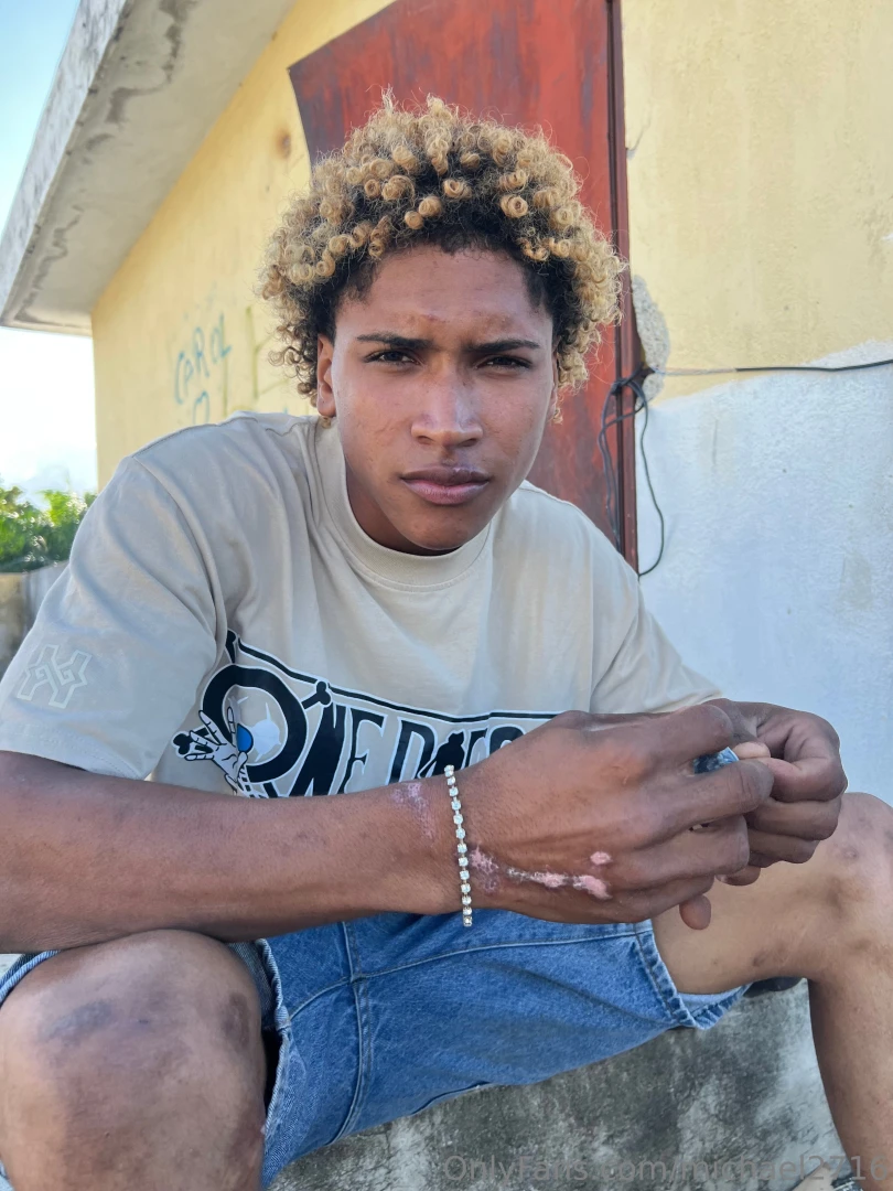 Hola todo c mo est n 