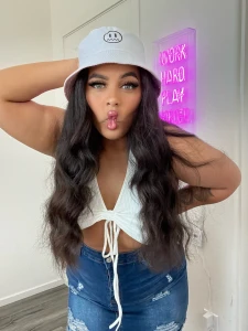 Double tap if you wanna see whats up my skirt