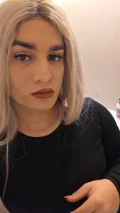 Watch how my makeup changes over the night part 3