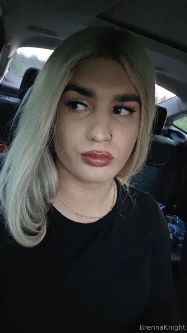 Watch how my makeup changes over the night 