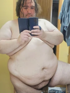 Who wants to help me get extra sweaty musky and stinky again