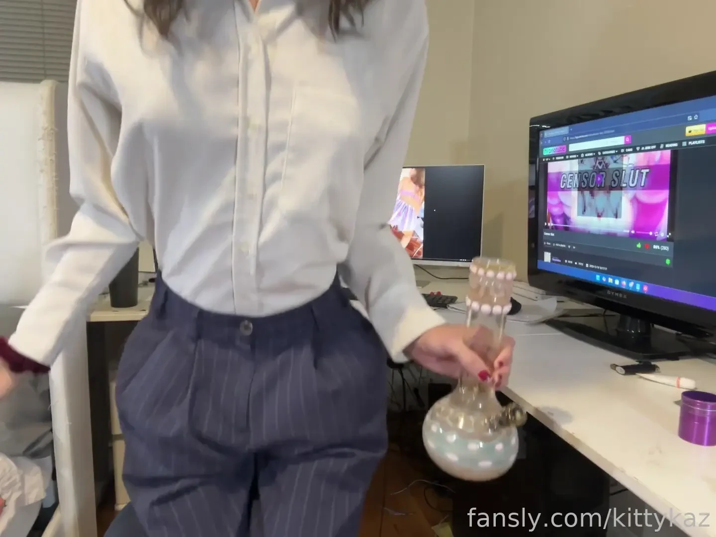 Femboy gets home and is immediately desperate to goon and be her pervy 