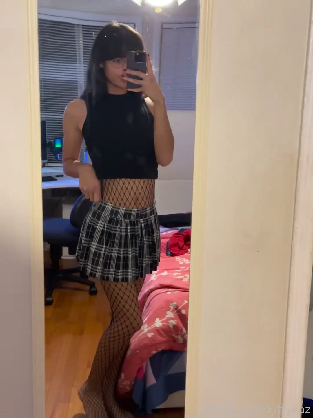 Wanna play with my tight hole or my leaky joystick gt lt femboy 