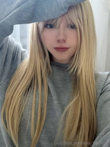 This sweater keeps me warm on cold evenings but i think hugs would be