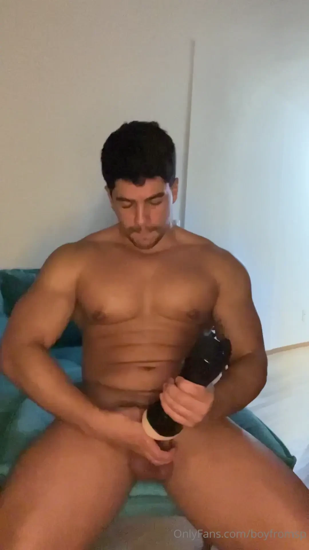 Bati uma com o masturbador at gozar jerked off with the masturbator 