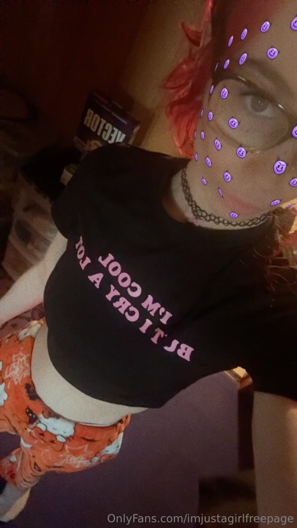 Now that i have more alone time i want to be your pocket girlfriend 