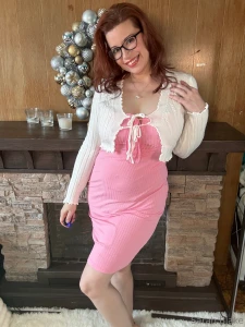 Want more like or comment to receive a little tease from me in your