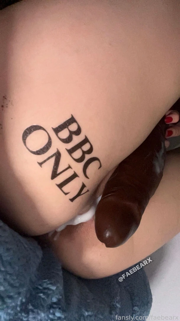 My pussy leaks so much after fucking it with bbc bbc creamy snowbunny 
