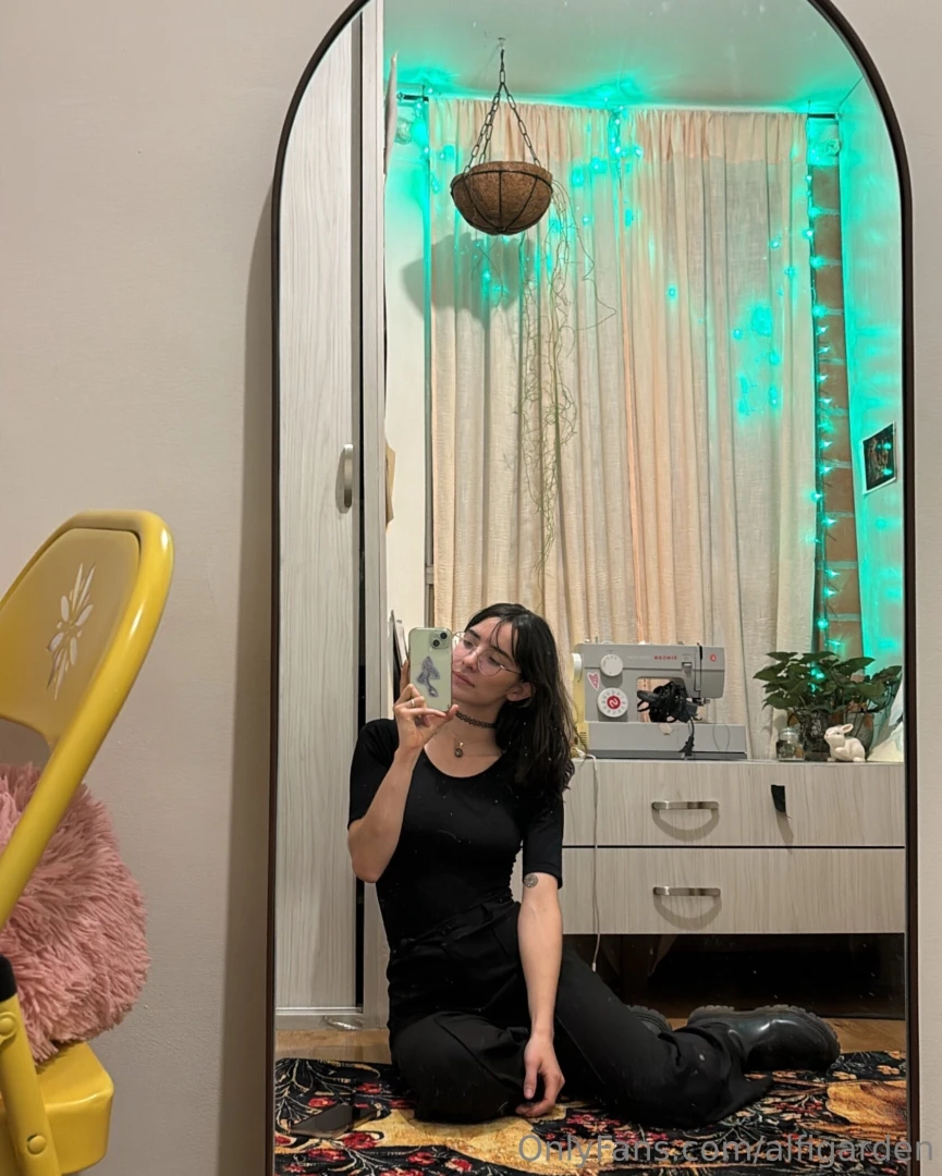 More mirrors in nina s house jaja 