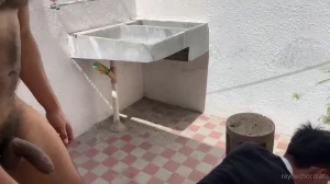 Que rico le meto la verga a este flaquito me encanta cuando se me pone