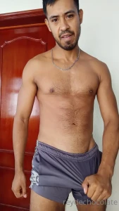 Buenos d as hoy desperte con la verga muy dura y mojada