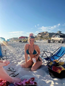 Sun-kissed and spoiled just how i like it