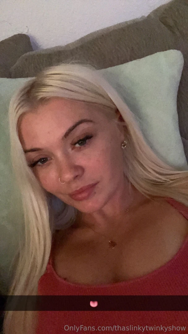 Doing private calls tonight dm for details 