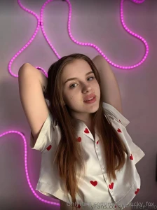 Lustful doll jennifer_mo with a creamy pussy text her jennifer_mo she part 43