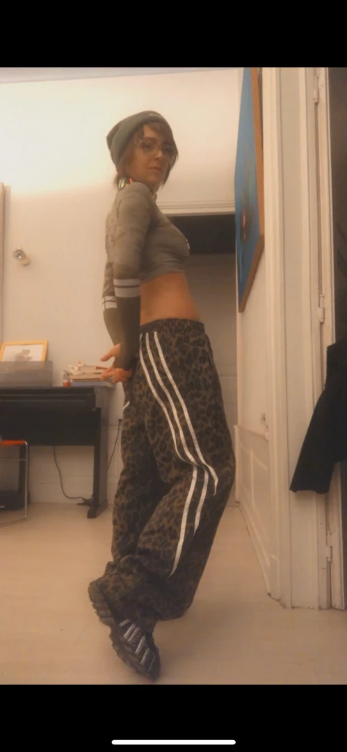 Really like that fit these pants are just sooo good 