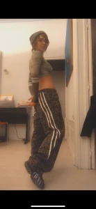 Really like that fit these pants are just sooo good