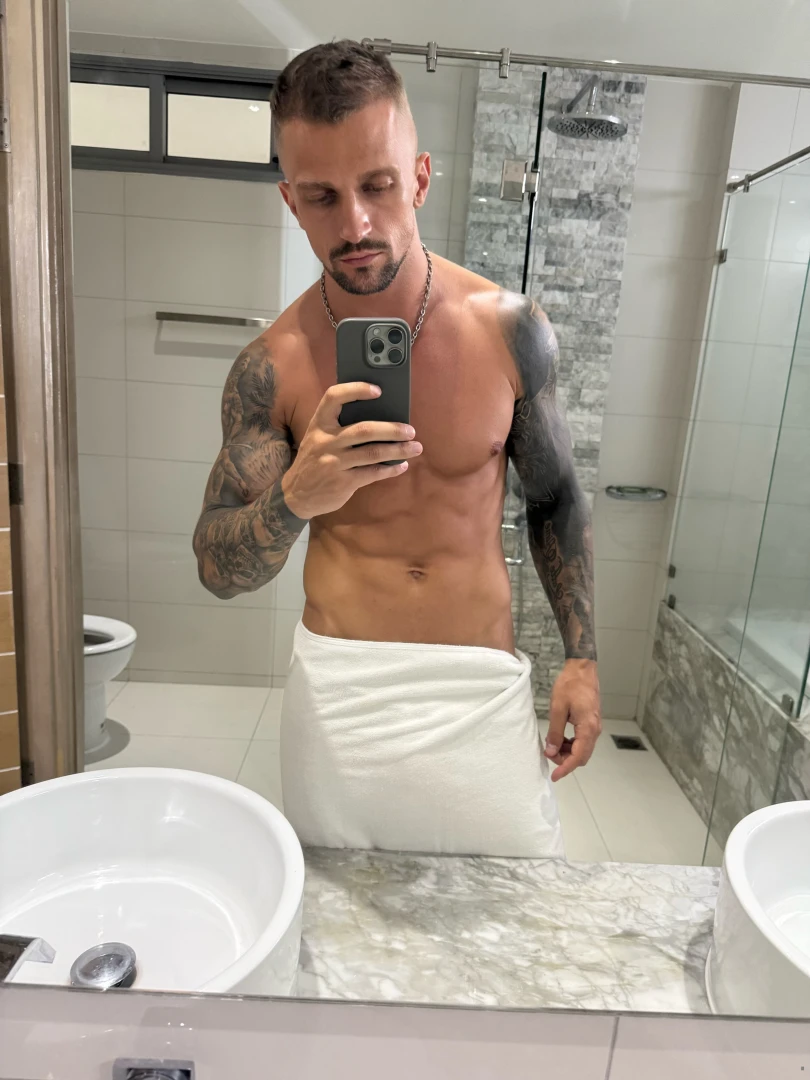 Clean cut dirty mind 