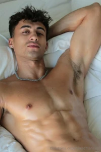 I m back on the market iykyk nbsp