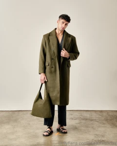 Your favorite gentleman is here