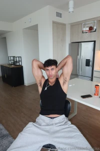 This is my come over pose who s coming part 1