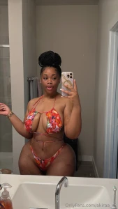 Let s play truth or dare tonight