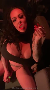 Smoking while squirting hmmmm i coulda put any fire out i guess call