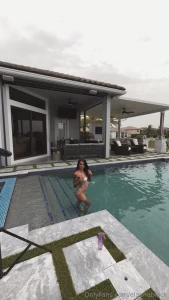 Had the pool alllllllll to myself