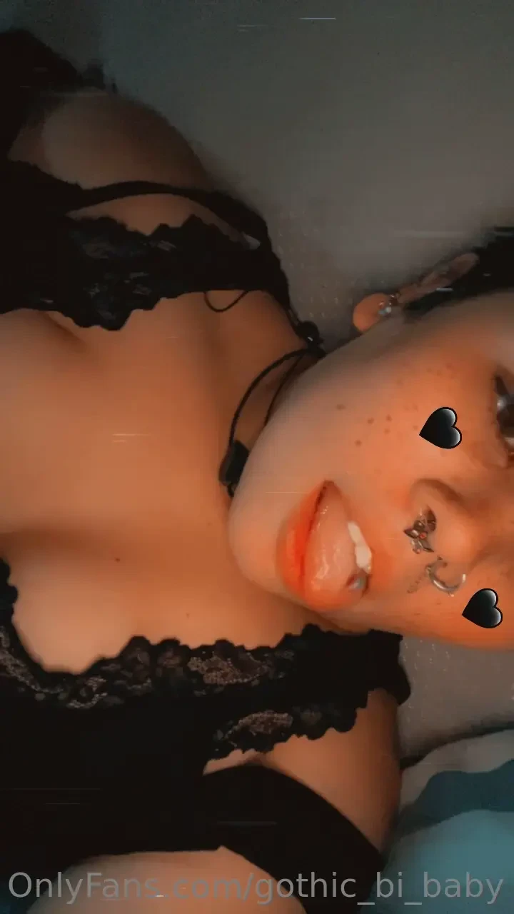 Just showing off my sexy goth outfit i hope you like part 1 