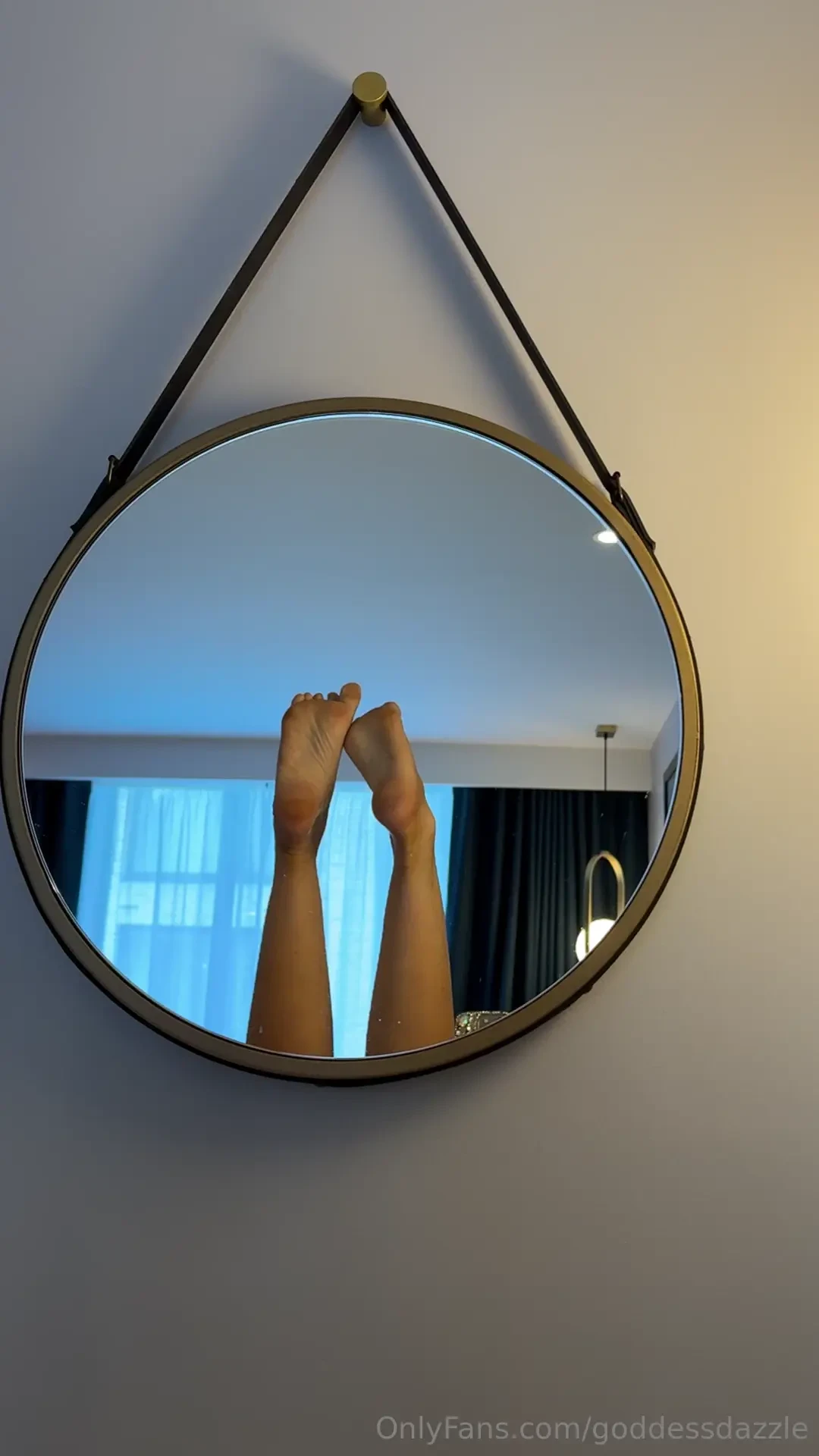 Lucky for you the first thing i do when i check into a nice hotel is part 1 