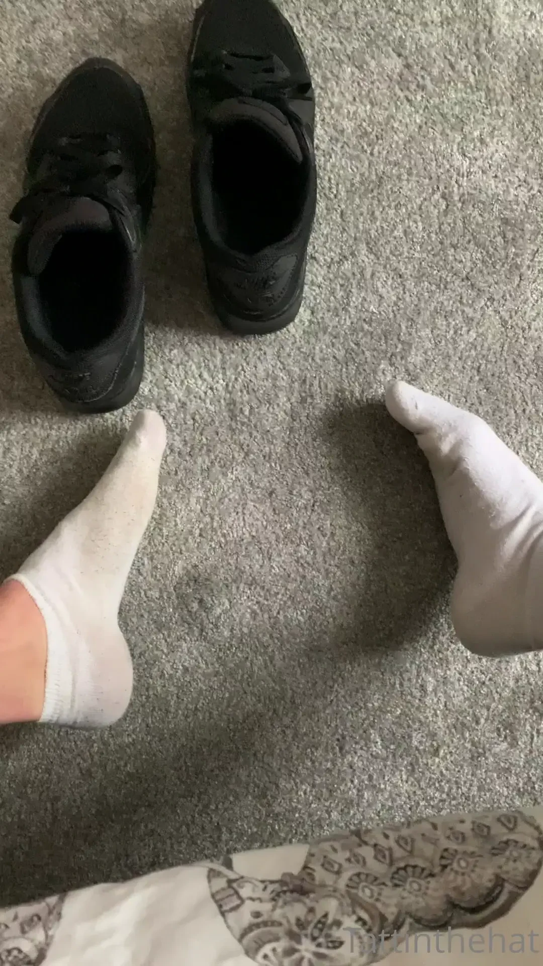 Not done a foot video for a while this was just after my run so hot 