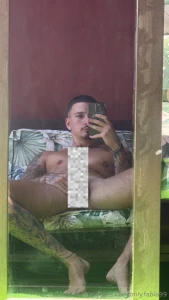 Il video senza censura lo puoi vedere in chat basta scrivermi