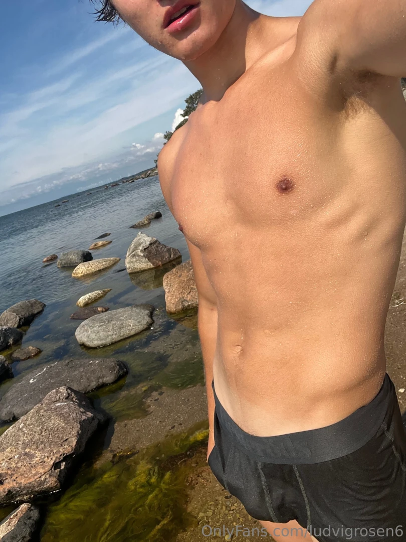 Old pictures from summer i m missing it 