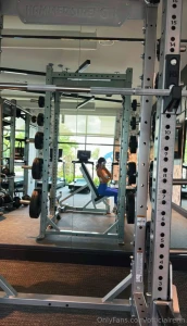Can you hip thrust more than me