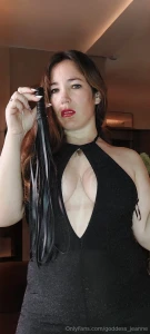 Finding a mistress as sexy as me is paradise don t you think