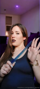 With the ruler here you can t lie to me how much does that little