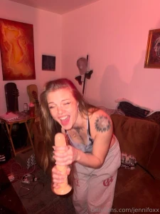 100 likes and i ll fuck myself with this giant cock until i squirt