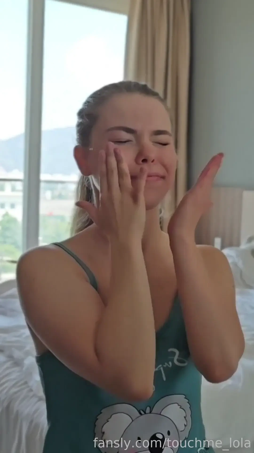 Morning glow-up in full swing getting ready to seize the day ponytail 