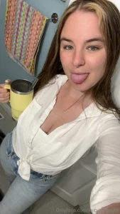 Yay got my power back last night after much arguing i ll be online and