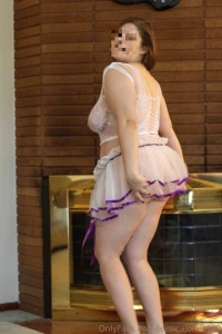 Do you like my outfit i got it just for you