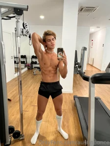 Time to workout who is joining me