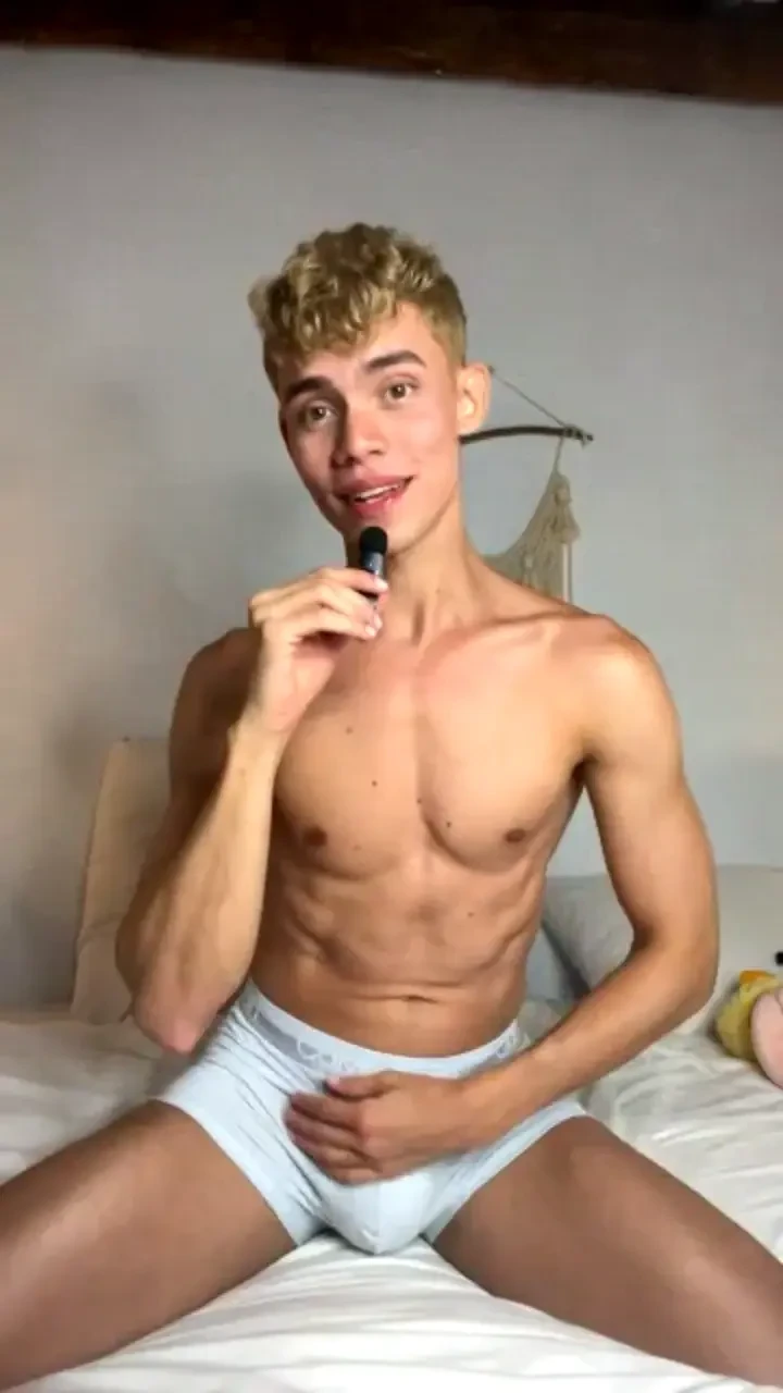 Stream started at 05 08 2025 09 18 pm sharing quality time with you 