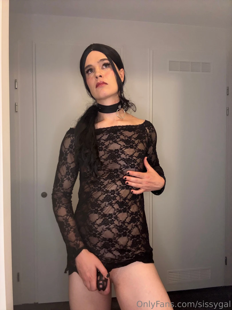 Hi babes here s a photo dump from yesterday the video is coming soon part 34 