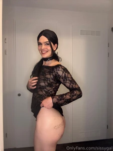 Hi babes here s a photo dump from yesterday the video is coming soon part 1