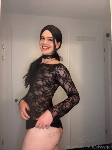 Hi babes here s a photo dump from yesterday the video is coming soon part 31