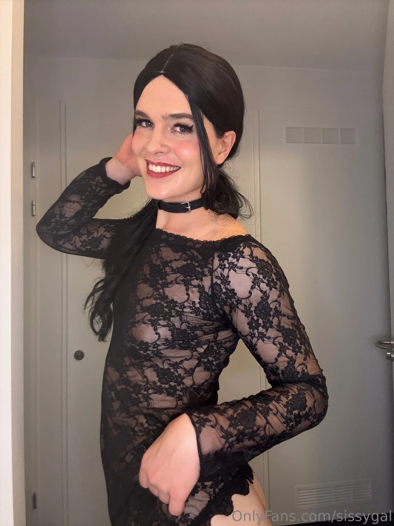 Hi babes here s a photo dump from yesterday the video is coming soon part 37 