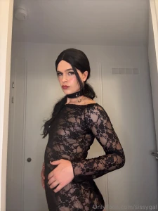 Hi babes here s a photo dump from yesterday the video is coming soon part 30